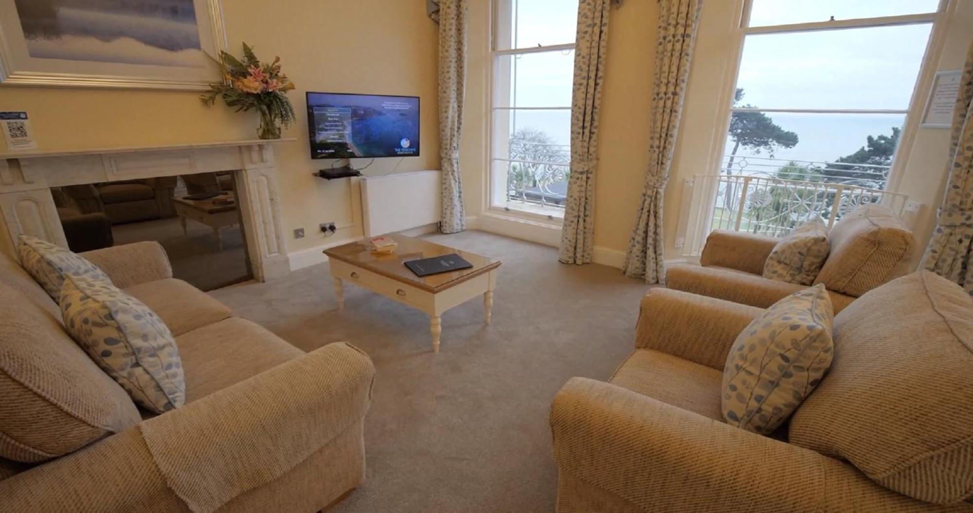 The Osborne Apartments Torquay Room photo